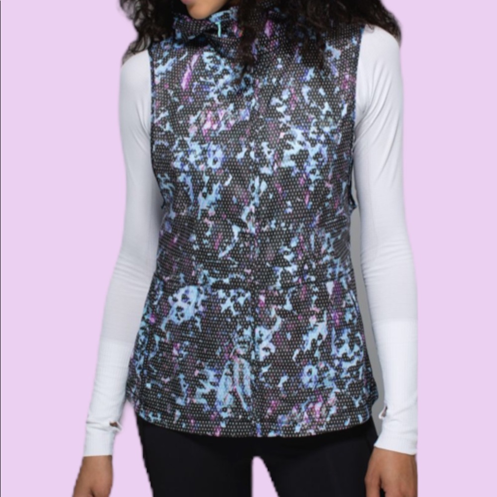 Lululemon Pack-It Vest Floral Sport Tranquil Blue Multi color size medium